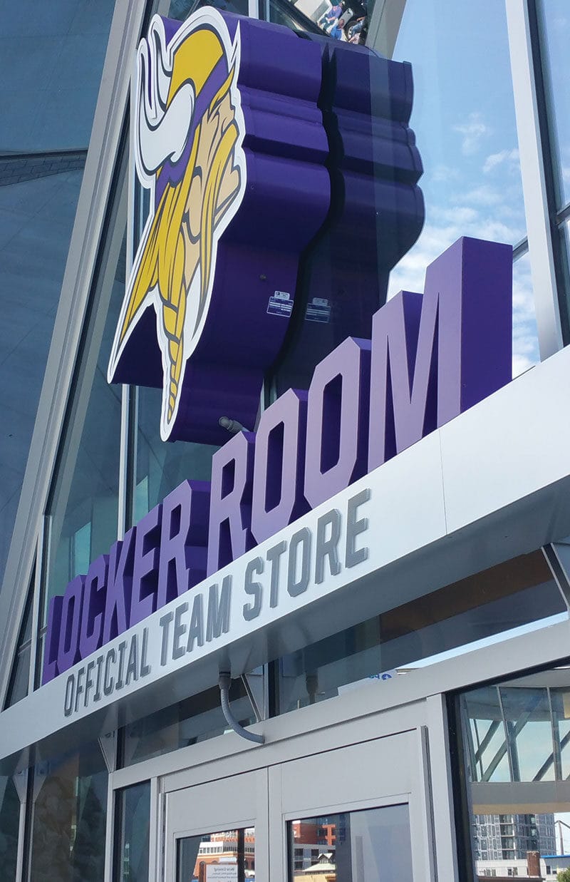 Install_VikingLockerRoom